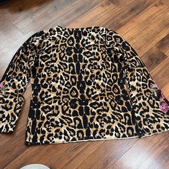 INC International Concepts Leopard and Floral Long Sleeve Top - Picture 7 of 7